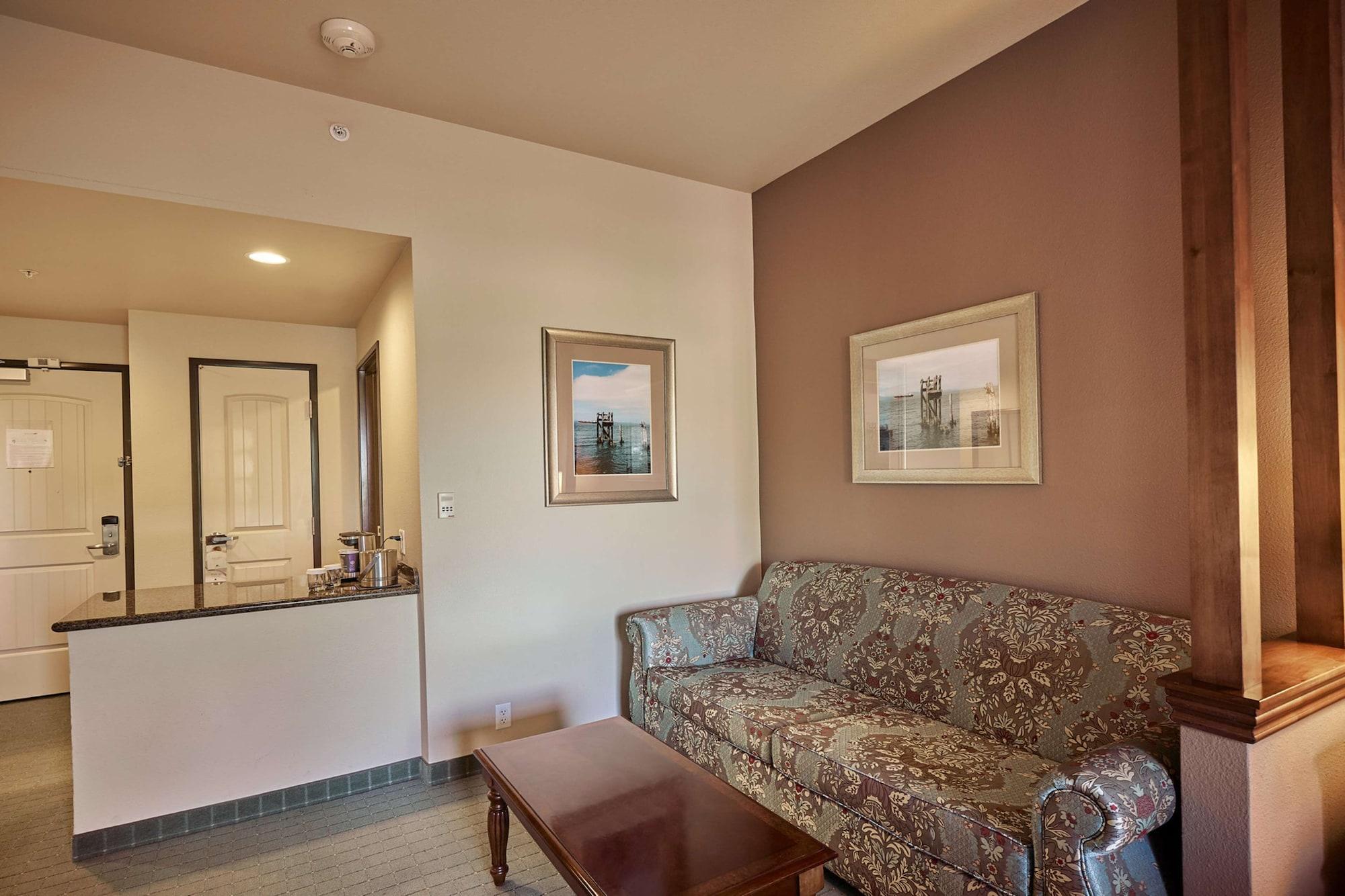 Doubletree By Hilton Phoenix-Gilbert Exterior photo