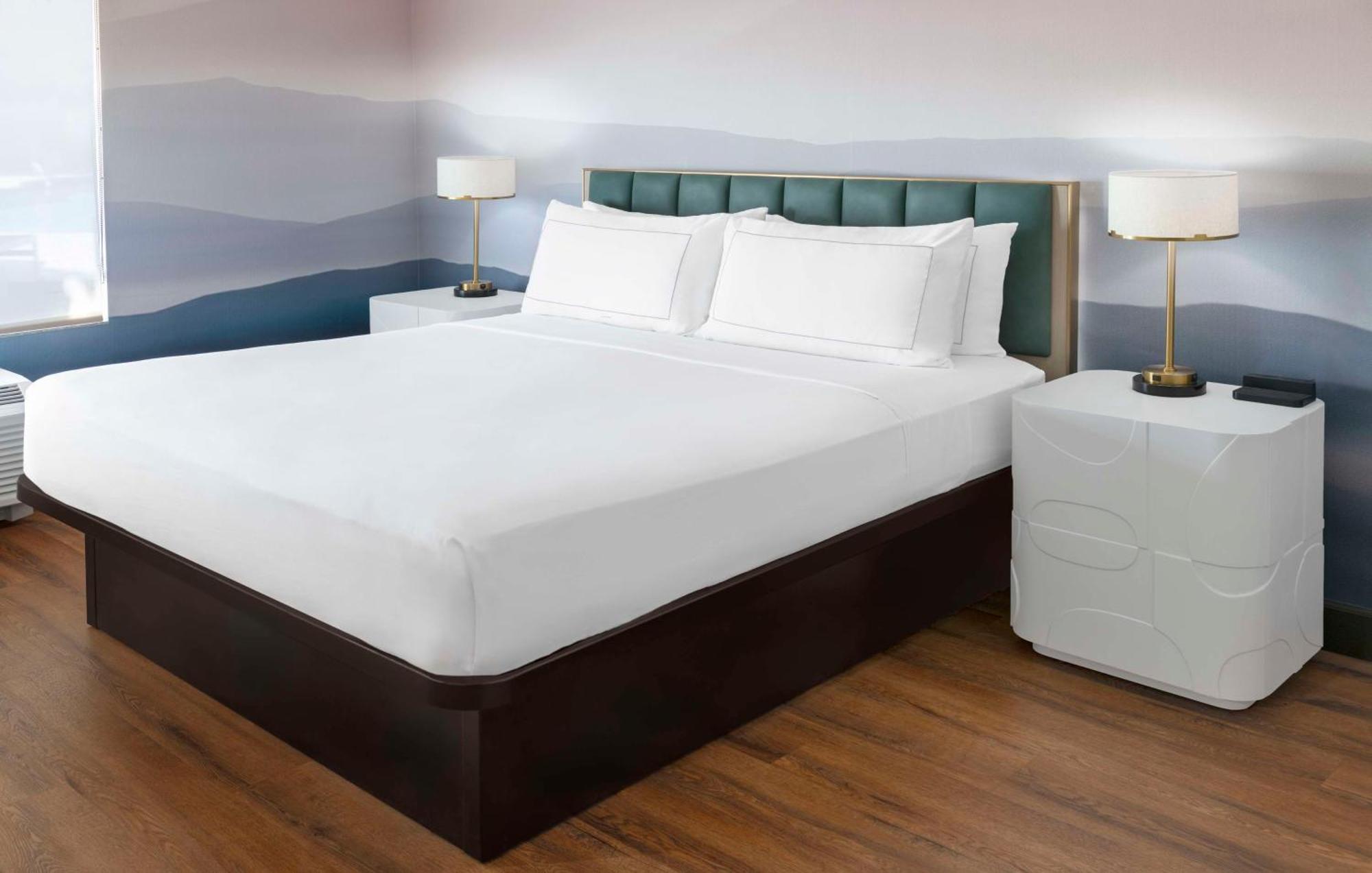 Doubletree By Hilton Phoenix-Gilbert Exterior photo