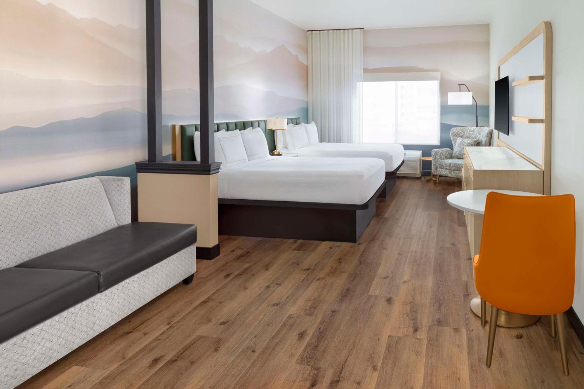 Doubletree By Hilton Phoenix-Gilbert Exterior photo